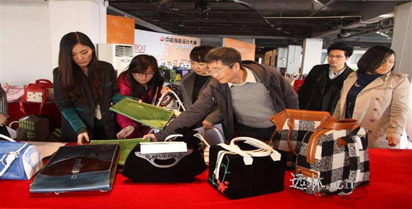 西欧疯抢中国箱包 订单已排到明年 全球箱包行业生长趋势剖析